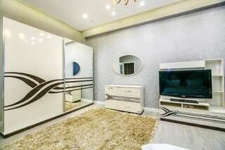 Апартаменты Art Nouveau Apartment in the city center by Time Group Баку Апартаменты с 2 спальнями-53