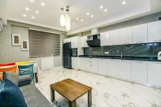 Апартаменты Art Nouveau Apartment in the city center by Time Group Баку Апартаменты с 2 спальнями-75